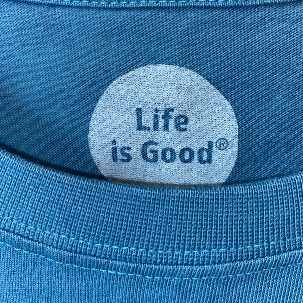 New Condition Life Is Good "Happy Hour"  Going fishing graphic T Shirt - Picture 3 of 7